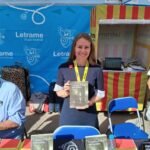 María Isabel Gadea Carmona presentó La ilusión de un niño andaluz en Sant Jordi 2025
