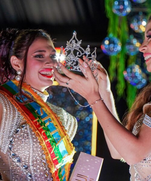 Nicolle Riofrío fue coronada como Reina Bicentenario de Catacaos