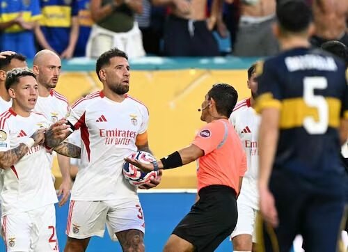 Otamendi dio el empate a Benfica en partidazo contra Boca Juniors