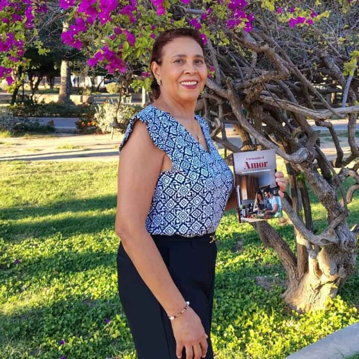 María Elizabeth Harris Domínguez reivindica la amistad y el amor cotidiano a través de la narrativa emocional