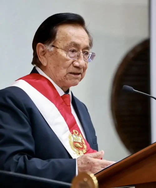 Citan a José María Balcázar a entregar la banda presidencial para este lunes 27 de julio